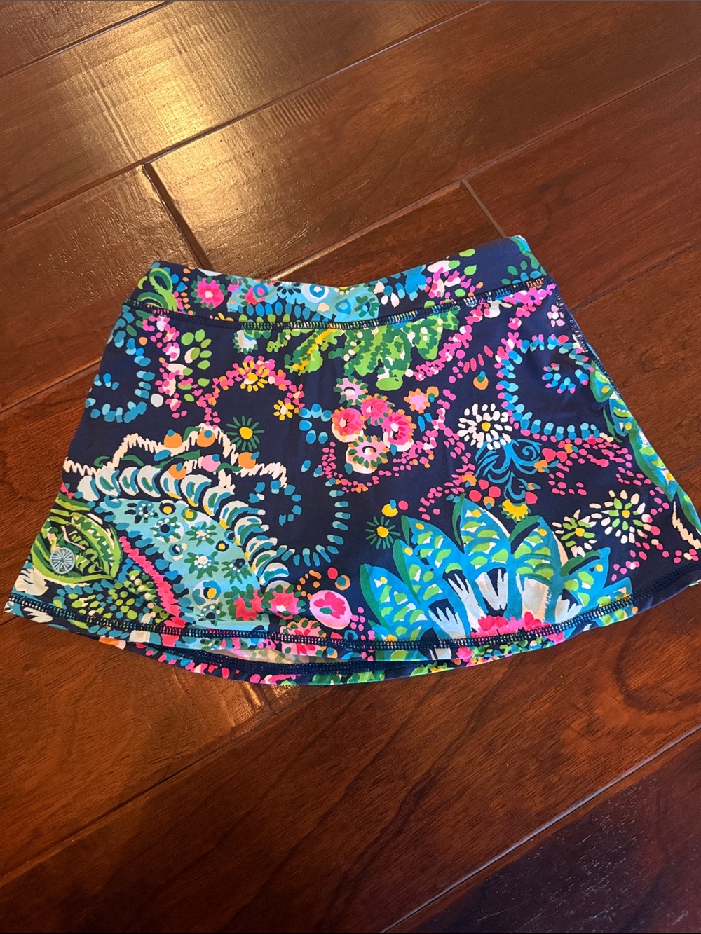 NWOT Lilly Pulitzer Luxletic Floral Navy Multicolor Skort